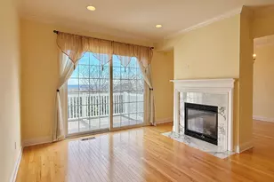 165 Bradford Walk, New Britain, CT 06053 - Photo 5