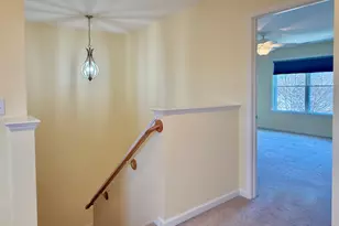 165 Bradford Walk, New Britain, CT 06053 - Photo 17