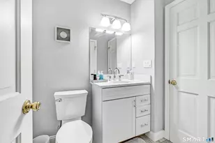 100 10 Coat Ln, Shelton, CT 06484 - Photo 21