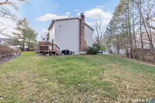 100 10 Coat Ln, Shelton, CT 06484 - Photo 29