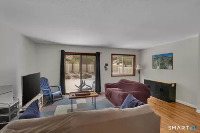 594 East Center Street #G, Manchester, CT 06040 - Photo 3