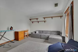 594 E Center St, Manchester, CT 06040 - Photo 15