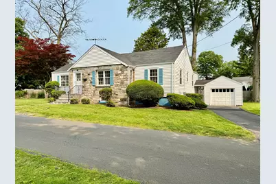 14 Hedge Drive, Norwalk, CT 06851 - Photo 3