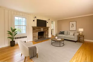 14 Hedge Dr, Norwalk, CT 06851 - Photo 7