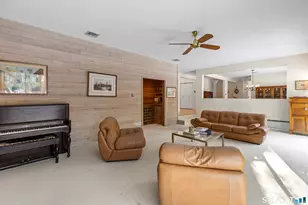 35 Stonehenge Pl, Cheshire, CT 06410 - Photo 11