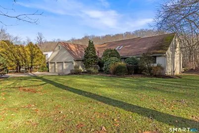 35 Stonehenge Place, Cheshire, CT 06410 - Photo 3