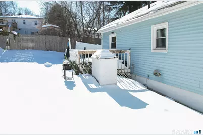 590 Columbia Blvd Extension, Waterbury, CT 06704 - Photo 25