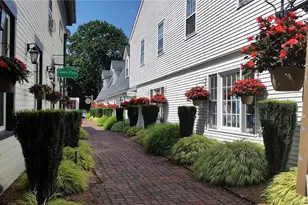 368 Boston St, Guilford, CT 06437 - Photo 21