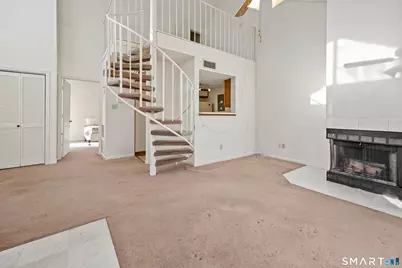 118 Carriage Crossing Lane #118, Middletown, CT 06457 - Photo 5