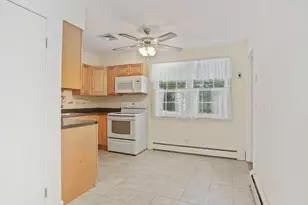 139 James St, Fairfield, CT 06824 - Photo 13