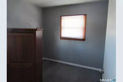 64 8th Street, Newington, CT 06111 - Photo 9