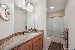 83 Robin St, Bristol, CT 06010 - Photo 21