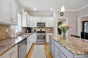 83 Robin St, Bristol, CT 06010 - Photo 15