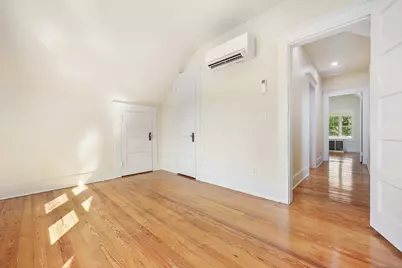 366 Suburban Avenue, Fairfield, CT 06825 - Photo 17