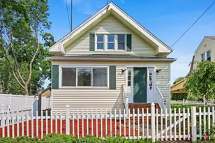 366 Suburban Ave, Fairfield, CT 06825 - Photo 3