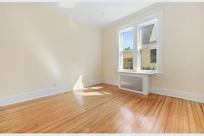 366 Suburban Avenue, Fairfield, CT 06825 - Photo 9