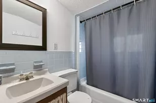 40 Sunrise Cir, Wallingford, CT 06492 - Photo 13