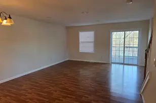 148 Mathewson St, Griswold, CT 06351 - Photo 7