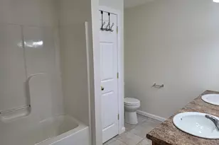 148 Mathewson St, Griswold, CT 06351 - Photo 23