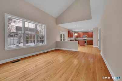 5 Mae Lane, Wallingford, CT 06492 - Photo 9