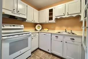 357 E Mitchell Ave, Cheshire, CT 06410 - Photo 7