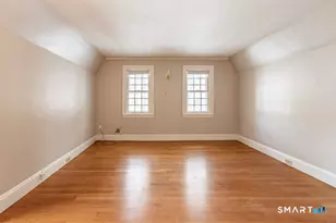 246 Steele Rd, West Hartford, CT 06117 - Photo 19