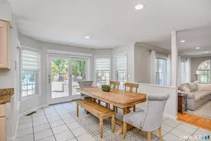 8 Woodridge Ln, New Fairfield, CT 06812 - Photo 7