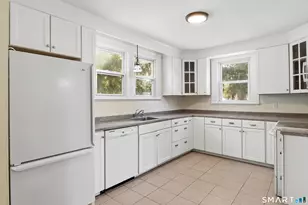 815 E Main St, Branford, CT 06405 - Photo 17