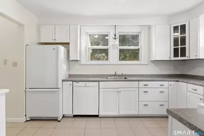 815 East Main Street, Branford, CT 06405 - Photo 15