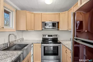 128 Latham Dr, Griswold, CT 06351 - Photo 9