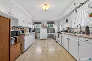 18 Broad St, Killingly, CT 06239 - Photo 25