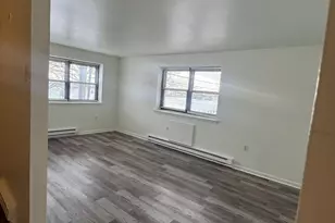 832 Atlantic St, Bridgeport, CT 06604 - Photo 7