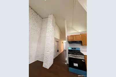 1840 Barnum Avenue #3, Bridgeport, CT 06610 - Photo 1