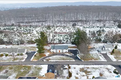 330 Coleman Road, Middletown, CT 06457 - Photo 5