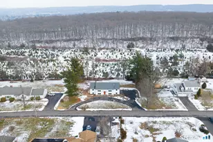 330 Coleman Rd, Middletown, CT 06457 - Photo 5