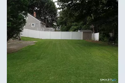 110 Knowlton Street, Stratford, CT 06615 - Photo 3