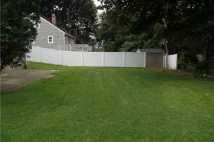 110 Knowlton St, Stratford, CT 06615 - Photo 3