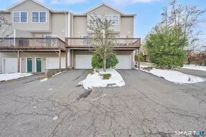 39 Coram Road #APT 5, Shelton, CT 06484 - Photo 5