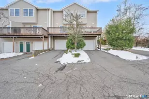 39 Coram Rd, Shelton, CT 06484 - Photo 5