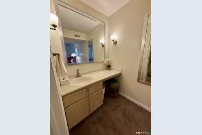 221 Old Pond Lane #221, Norwich, CT 06360 - Photo 9