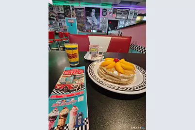 472 Huntington Turnpike, Bridgeport, CT 06610 - Photo 19