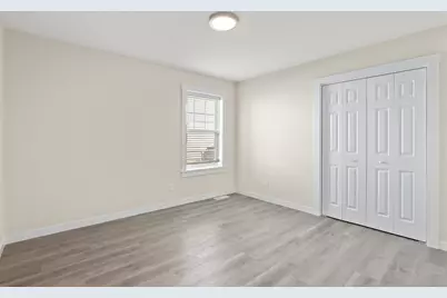 34 Wilson Street, Bridgeport, CT 06605 - Photo 9