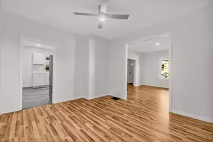 32 Hill St, Shelton, CT 06484 - Photo 3