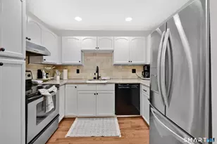 3200 Madison Ave, Bridgeport, CT 06606 - Photo 15