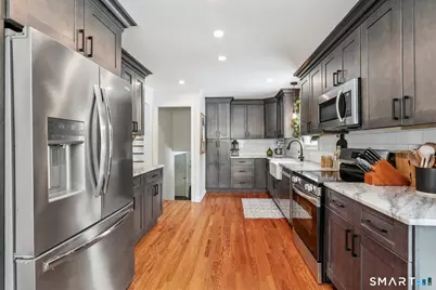 7 Jefferson Drive, New Milford, CT 06776 - Photo 7