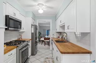 1 Coach Dr, Southington, CT 06489 - Photo 17