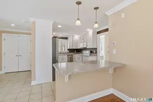 75 Middlebrooks Ave, Trumbull, CT 06611 - Photo 9