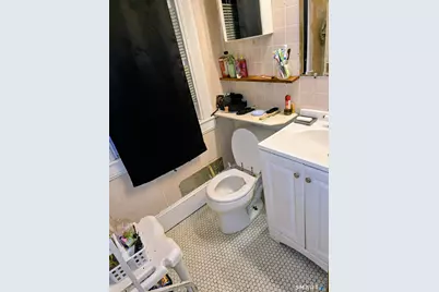 112 Edgewood Street, Hartford, CT 06112 - Photo 15