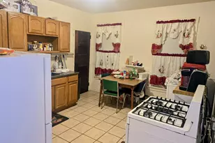 112 Edgewood St, Hartford, CT 06112 - Photo 7