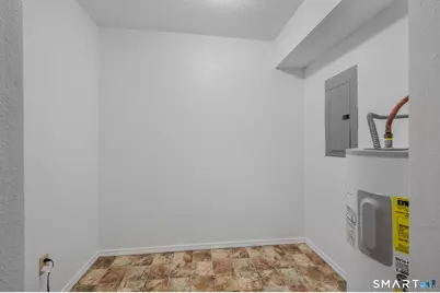 55 Leafwood Lane #APT 280, Groton, CT 06340 - Photo 15